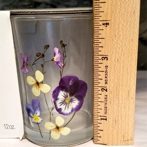 NIB Retired Urban Outfitters 12 oz Violets Floral Rock Glasses Set of 2, Glass - Picture 6 of 6